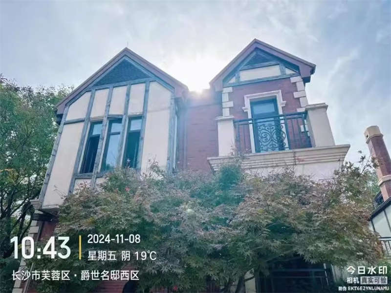 爵世名?。ň羰棵。┓ㄅ姆?27棟102房（別墅）