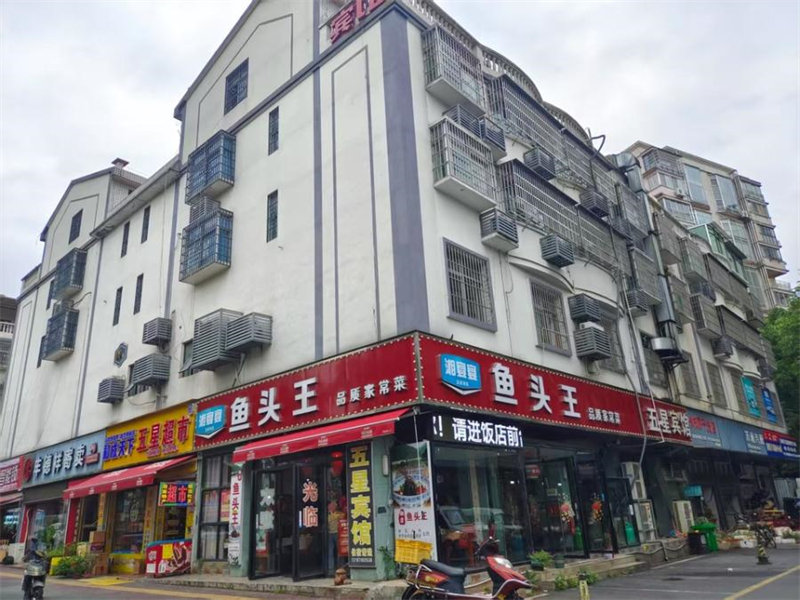 （年租15W）星沙鎮(zhèn)大塘村農(nóng)機市場10棟108室、309室、409室、14棟109—110室、309室、409室、509室