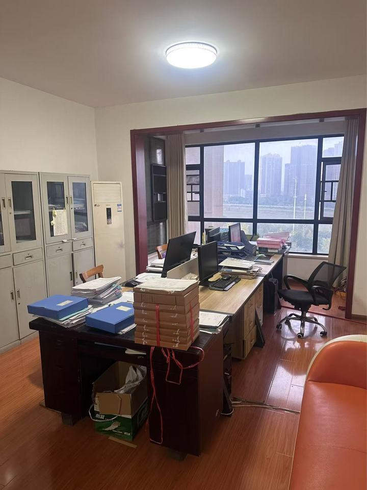 （河景7折）輝煌國際城（輝煌城）法拍房二期7棟1001號