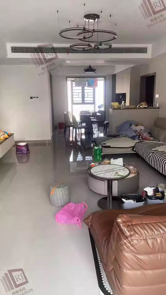 五礦萬境藍(lán)山（萬境藍(lán)山梧桐苑）法拍房3棟1501號(hào)房