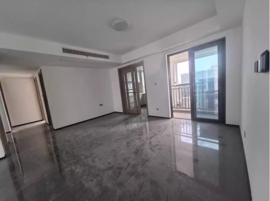 （8折 準(zhǔn)新房地鐵口精裝四房）湘水錦府法拍房7棟2504號(hào)